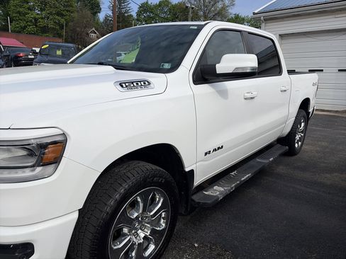 Used 2019 RAM 1500 Big Horn AWD/4WD image 1