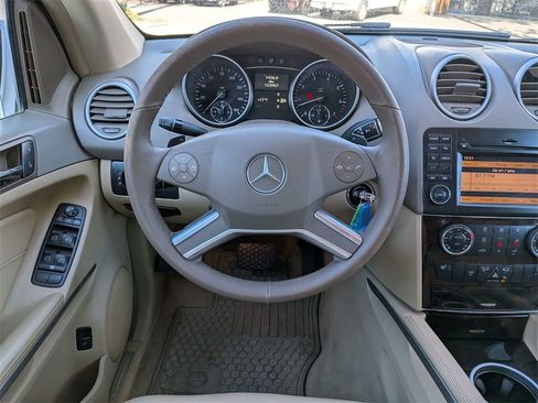 Used 2010 Mercedes-Benz ML 350 4MATIC image 17