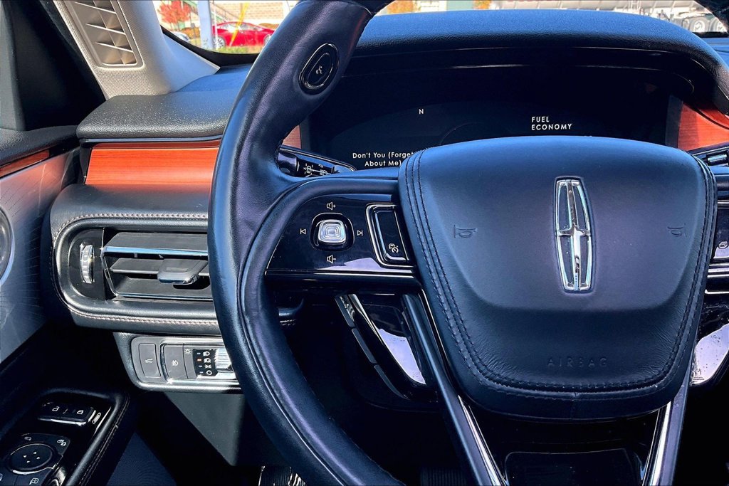 Used 2020 Lincoln Aviator Reserve w/ Equipment Group 202A AWD/4WD image 24