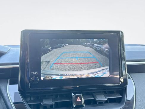 Used 2024 Toyota Corolla LE FWD image 23