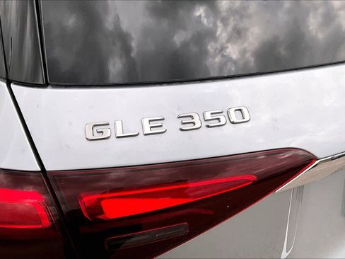 New 2026 Mercedes-Benz GLE 350 4MATIC image 7