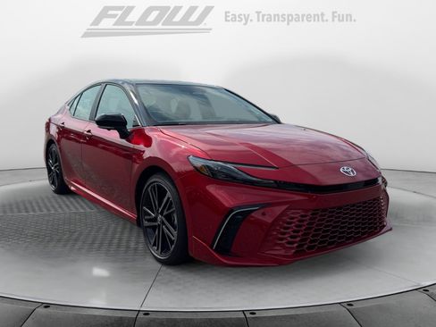 Used 2026 Toyota Camry XSE w/ Premium Plus Package FWD image 1