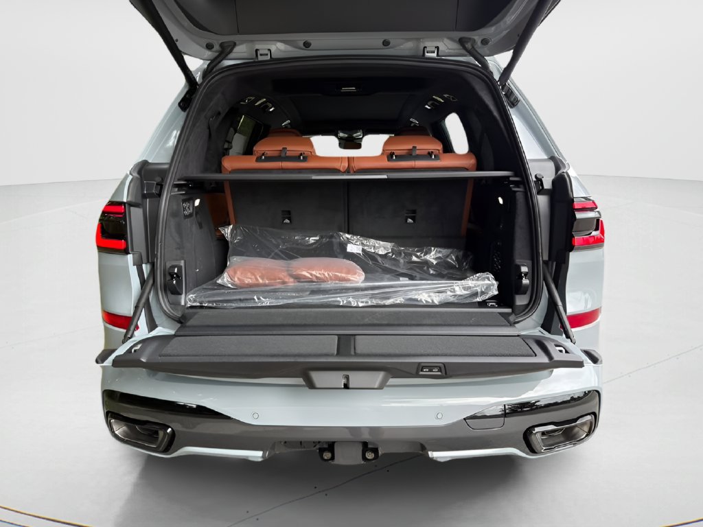New 2027 BMW X7 xDrive40i w/ Executive Package AWD/4WD image 23