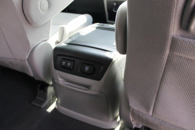Used 2018 Toyota Sienna LE FWD image 15