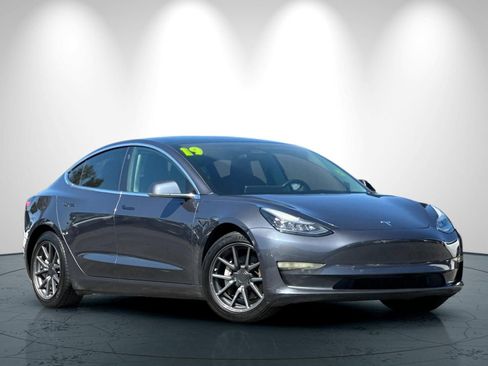 Used 2019 Tesla Model 3 Long Range AWD/4WD image 2