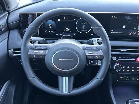 New 2025 Hyundai Tucson Limited image 23