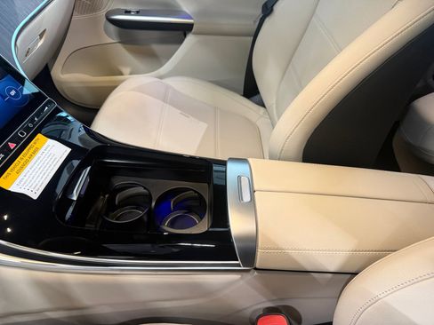 Certified 2026 Mercedes-Benz GLC 300 4MATIC image 15