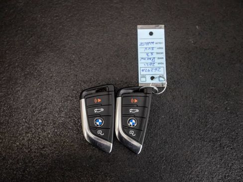 Used 2021 BMW X3 sDrive30i w/ M Sport Package RWD image 42