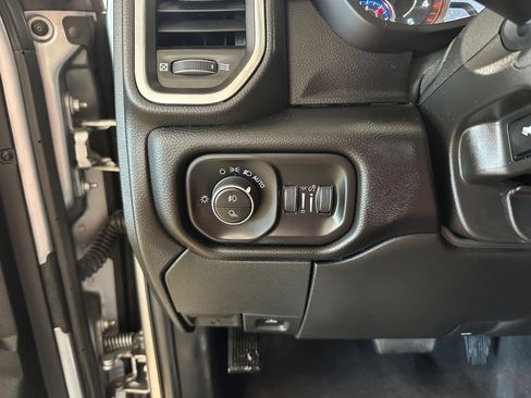 Used 2024 RAM 2500 Laramie w/ Safety Group AWD/4WD image 25