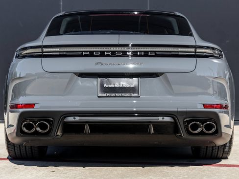 Certified 2026 Porsche Panamera GTS AWD/4WD image 10