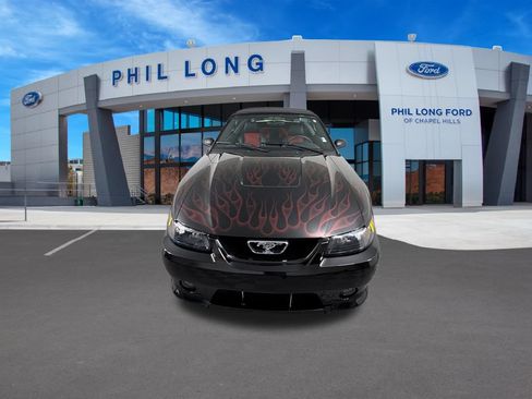 Used 2004 Ford Mustang GT RWD image 8