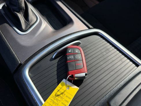 Used 2023 Dodge Charger SXT image 47