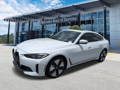 Used 2023 BMW i4 eDrive35 w/ Premium Package RWD image 8