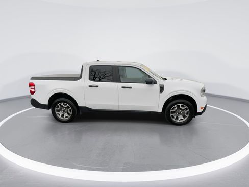 Used 2024 Ford Maverick XLT w/ Equipment Group 300A Standard image 9