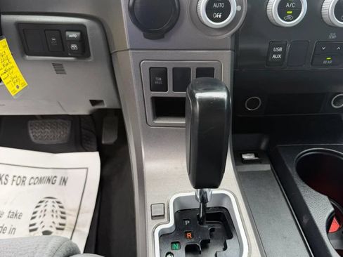 Used 2013 Toyota Sequoia SR5 RWD image 25