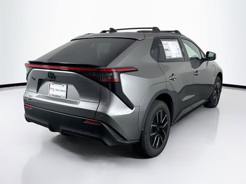 New 2026 Toyota bZ FWD image 7