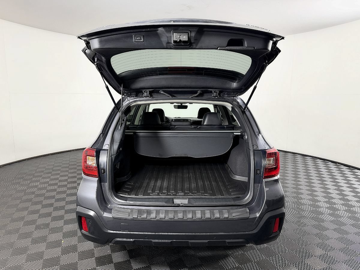 Used 2019 Subaru Outback 3.6R Limited AWD/4WD image 13