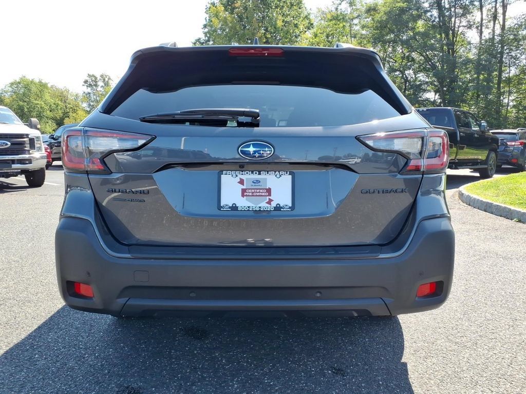 Certified 2025 Subaru Outback Onyx Edition AWD/4WD image 19