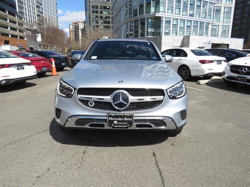 Certified 2022 Mercedes-Benz GLC 300 GLC 300 4MATIC image 6