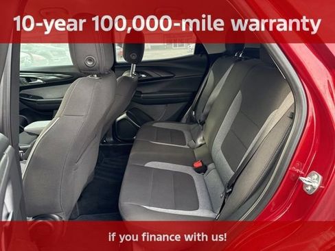 Used 2025 Chevrolet TrailBlazer LT w/ Driver Confidence Package AWD/4WD image 28
