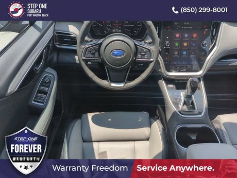 Used 2025 Subaru Outback Limited AWD/4WD image 14