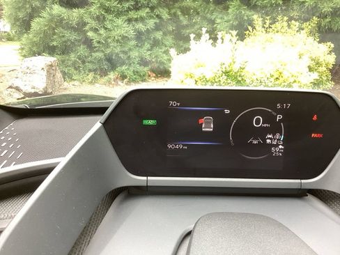 Used 2024 Subaru Solterra AWD/4WD image 12