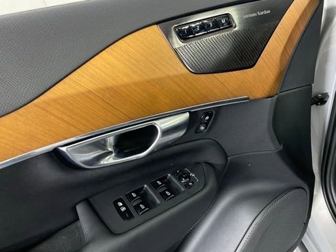 Certified 2023 Volvo XC90 T8 Plus w/ Protection Package Premier image 27