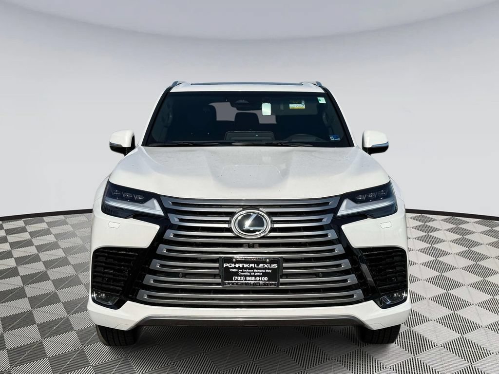 Used 2025 Lexus LX 600 4WD w/ Accessory Package (2T) image 6