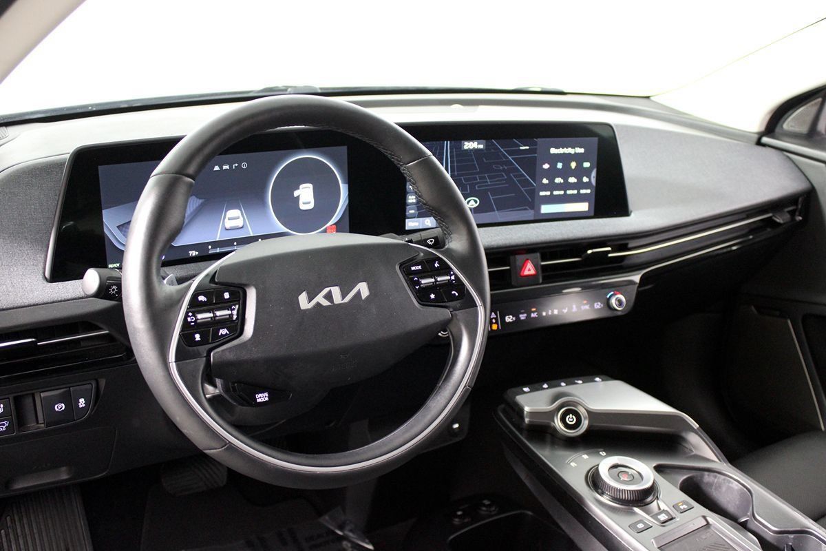 Used 2023 Kia EV6 Wind w/ Wind Technology Package AWD/4WD image 6
