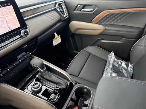 New 2026 GMC Canyon Denali AWD/4WD image 25