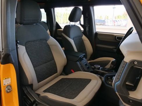 Used 2021 Ford Bronco Wildtrak image 14