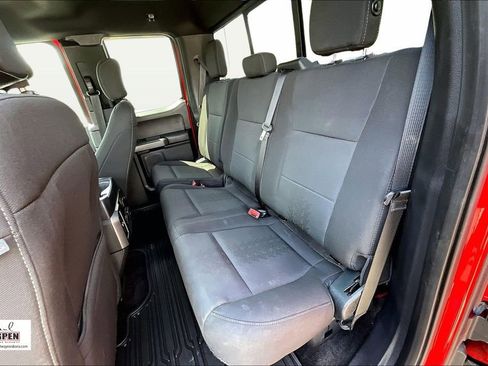 Used 2018 Ford F150 XLT w/ Equipment Group 302A Luxury AWD/4WD image 26