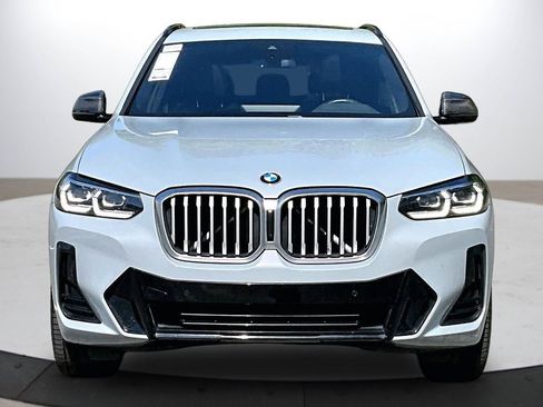 Used 2022 BMW X3 xDrive30i w/ M Sport Package 2 AWD/4WD image 3