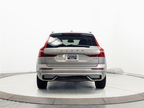 Used 2023 Volvo XC60 B5 Plus AWD/4WD image 10