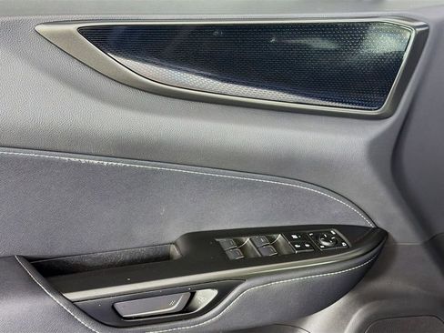 Used 2022 Lexus NX 250 FWD w/ Towing Package (2000 Lbs) image 23