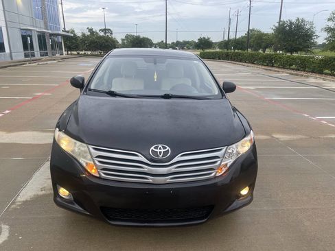 Used 2011 Toyota Venza FWD image 3