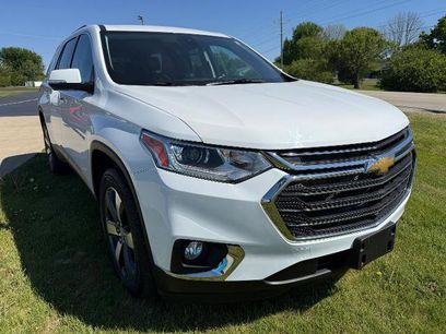 Used 2021 Chevrolet Traverse LT w/ LT Premium Package