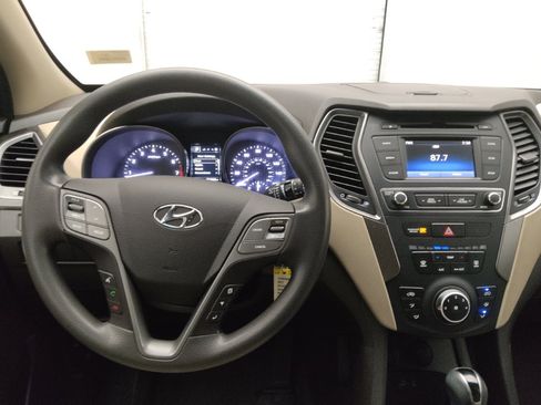 Used 2017 Hyundai Santa Fe Sport image 22