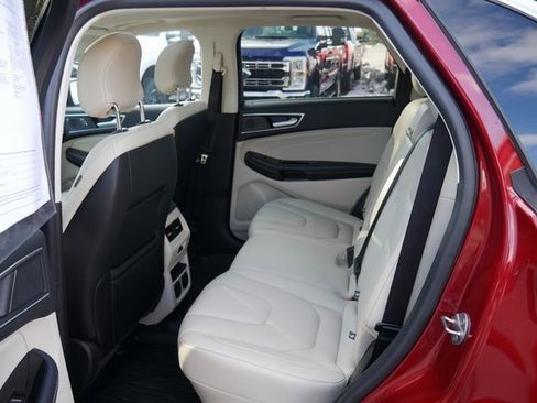 Used 2019 Ford Edge Titanium w/ Equipment Group 301A image 26