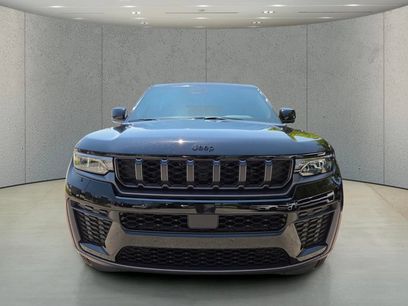 New 2026 Jeep Grand Cherokee Altitude