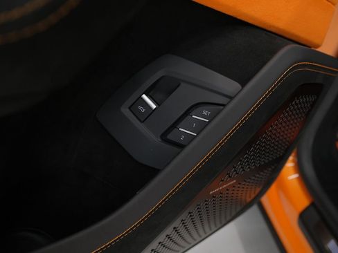 Used 2023 Lamborghini Urus Performante AWD/4WD image 58