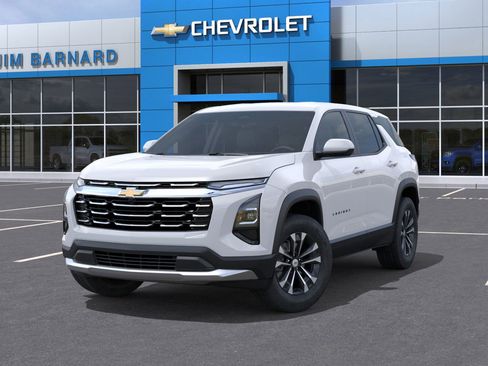New 2026 Chevrolet Equinox LT w/ Convenience Package II image 6