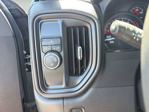 Used 2024 Chevrolet Silverado 1500 Custom RWD image 28