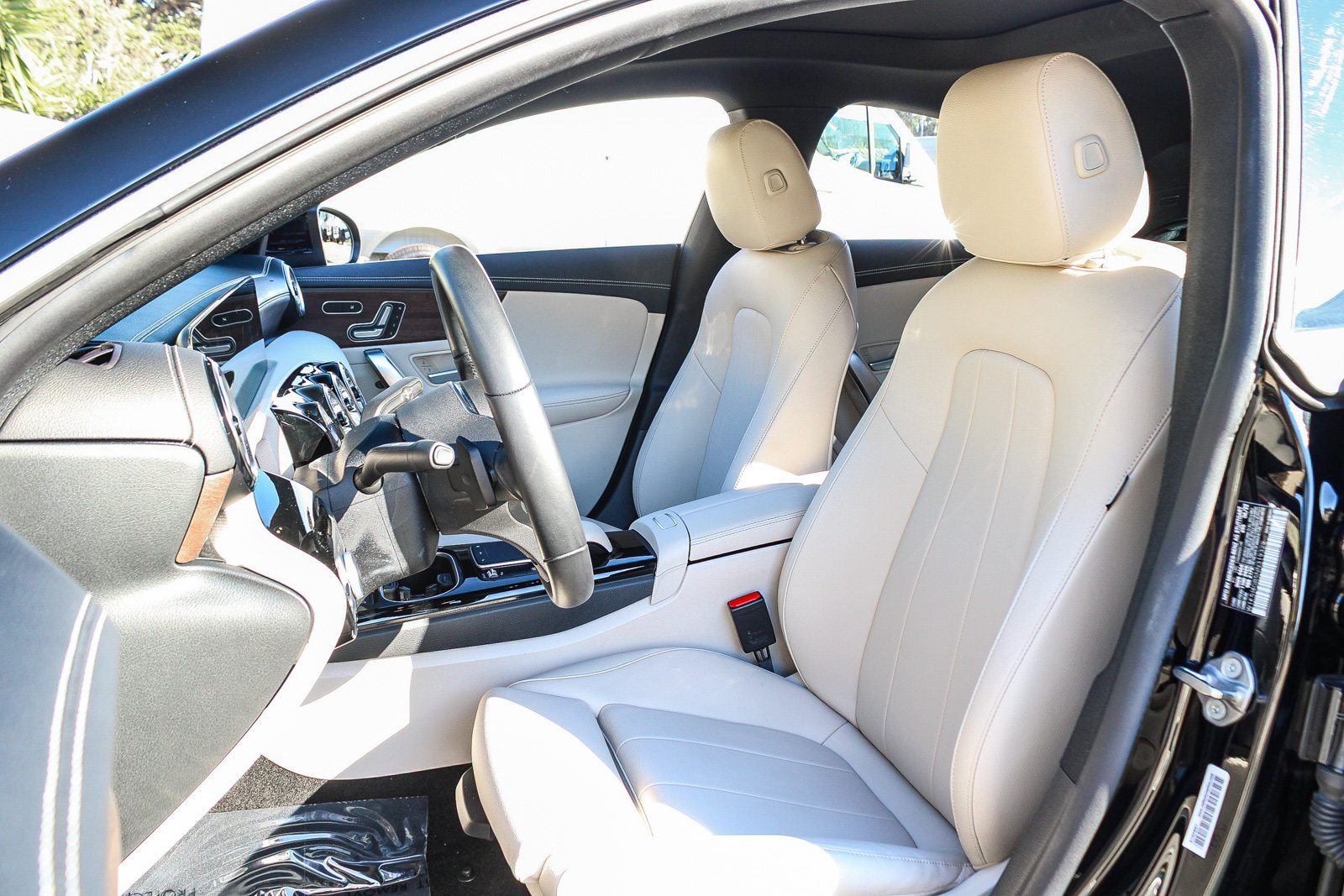 Certified 2022 Mercedes-Benz CLA 250 image 20