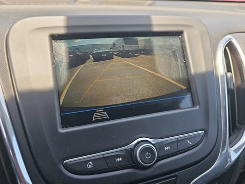 Used 2019 Chevrolet Equinox LT FWD image 19