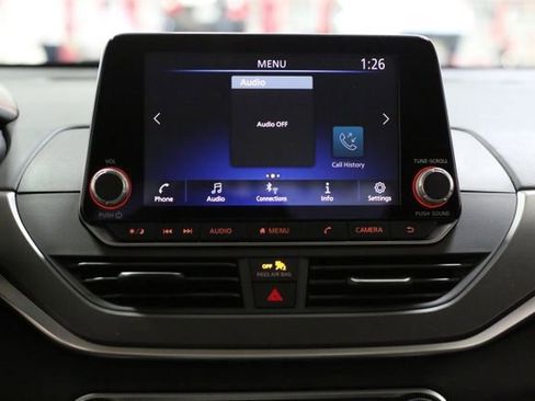 New 2025 Nissan Altima 2.5 SR image 11