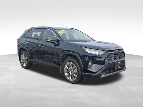 Used 2019 Toyota RAV4 Limited image 1