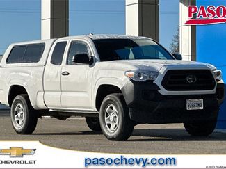 Used 2022 Toyota Tacoma SR video 1