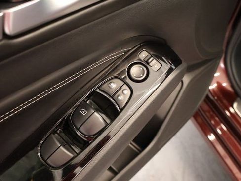 Used 2023 Nissan Altima 2.5 SL image 10