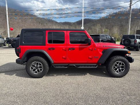 Used 2024 Jeep Wrangler Unlimited Rubicon image 42
